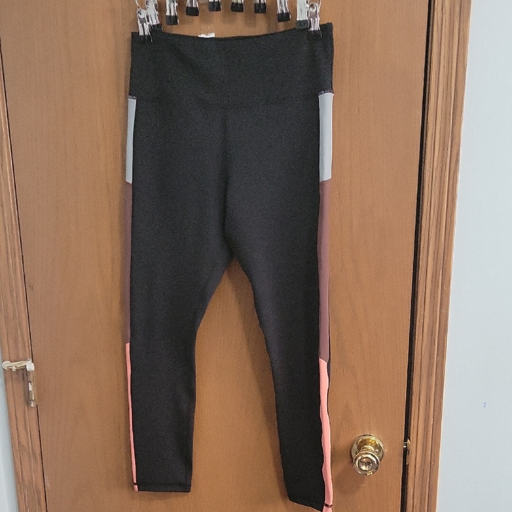 ZYIA Leggings with Gray, Brown And Peach